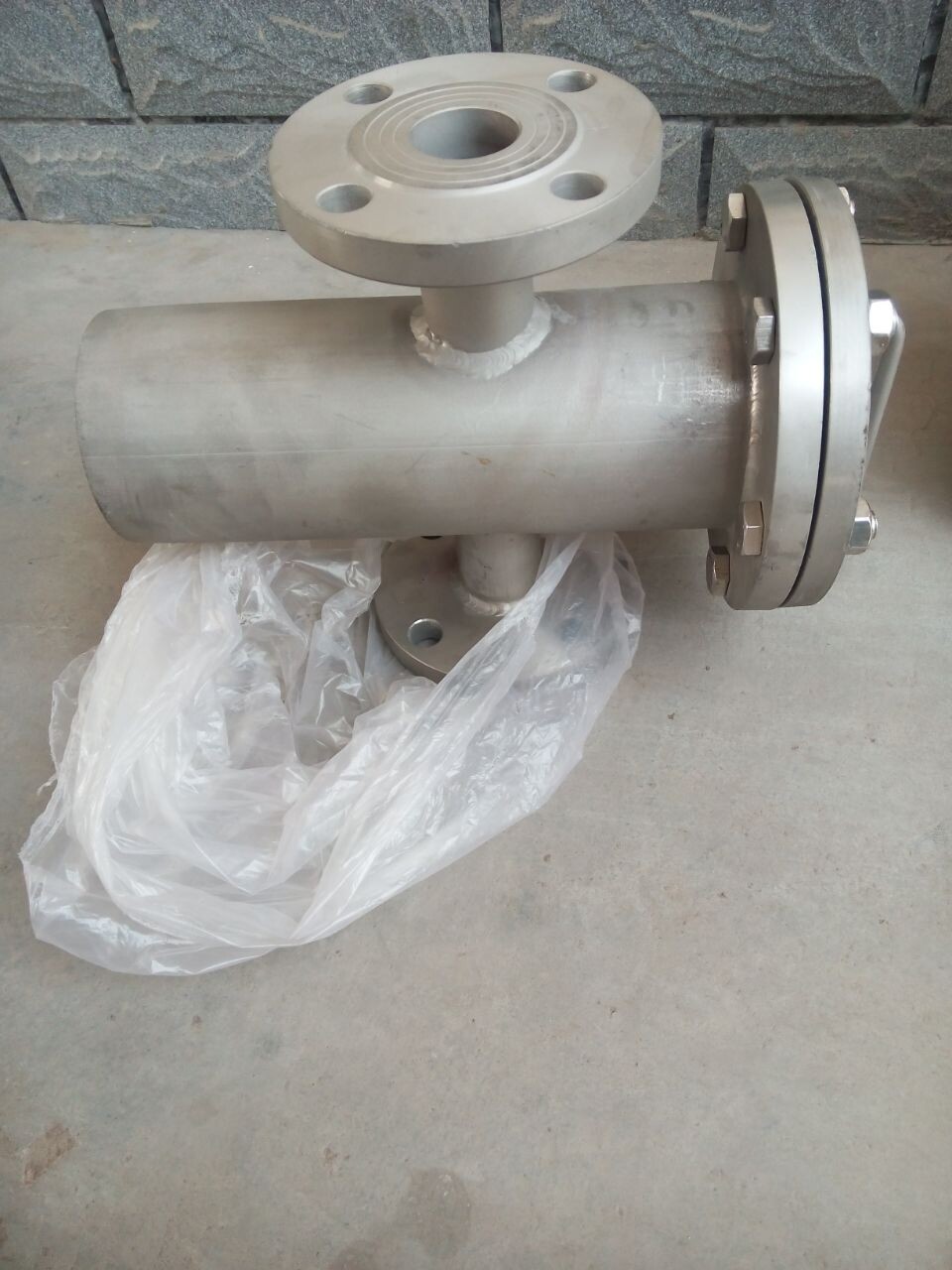 DN100篮式过滤器